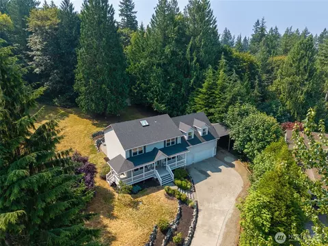 18414 Meadow Lake Rd, Snohomish, WA 98290