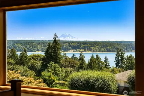 10321 123rd St NW, Gig Harbor, WA 98329