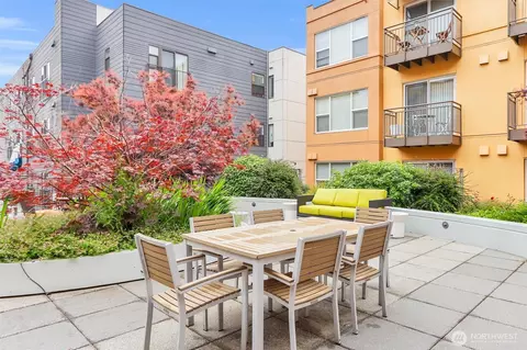 413 NE 70th St #309, Seattle, WA 98115