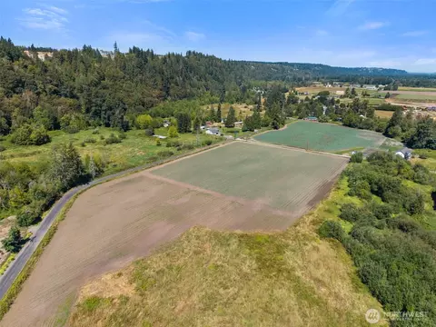 View/Area - 18213 18307 150th Avenue Ct E, Orting, WA 98360 photo 8 of 15