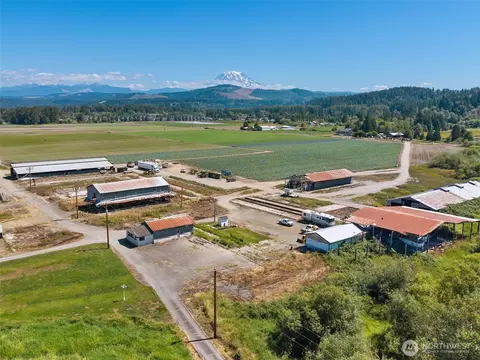 View/Area - 18213 18307 150th Avenue Ct E, Orting, WA 98360 photo 11 of 15
