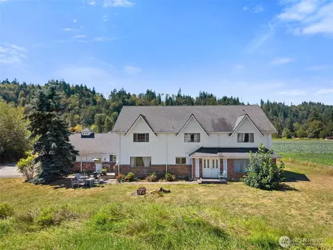 Exterior - 18213 18307 150th Avenue Ct E, Orting, WA 98360 photo 4 of 5