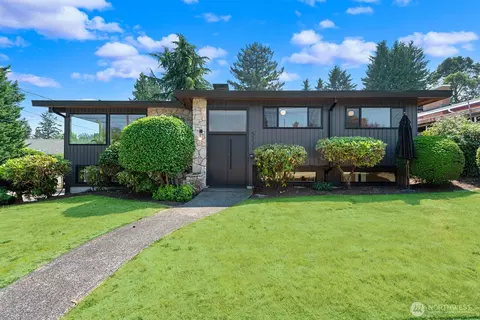 Exterior - 5231 S Othello St, Seattle, WA 98118 photo 11 of 11