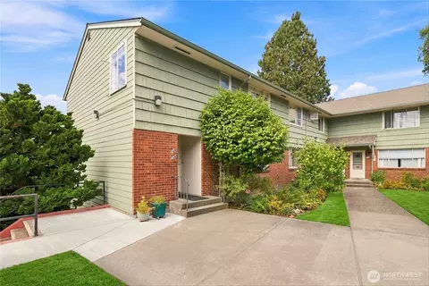 901 N Forest St #135, Bellingham, WA 98225