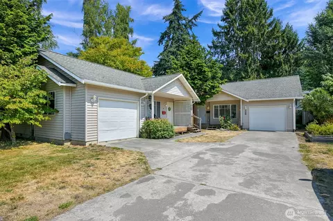 1720 S 6th St, Mount Vernon, WA 98273