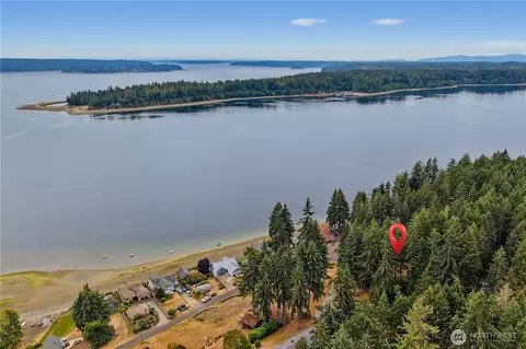 View/Area - 640 E Rauschert Rd, Grapeview, WA 98546 photo 3 of 4