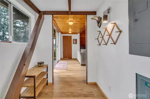 Entry Way - 640 E Rauschert Rd, Grapeview, WA 98546 photo 1 of 1
