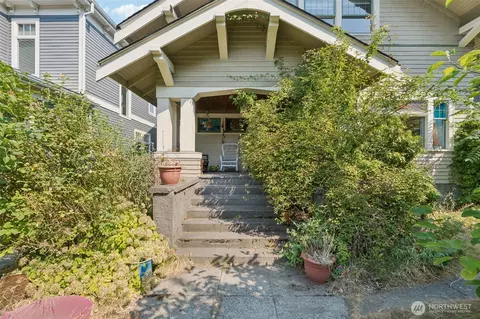 130 29th Ave, Seattle, WA 98122