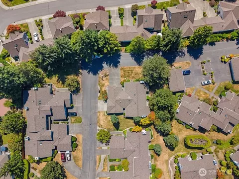 View/Area - 1800 Mill Creek Rd SE #12A, Mill Creek, WA 98012 photo 4 of 9