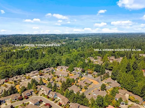View/Area - 1800 Mill Creek Rd SE #12A, Mill Creek, WA 98012 photo 9 of 9