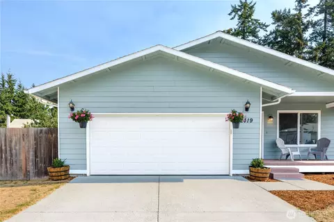2419 Arbutus Ln, Port Angeles, WA 98363