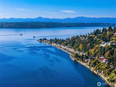 3705 SW 171st St, Burien, WA 98166