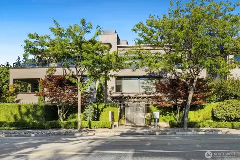 5726 Lake Washington Blvd NE #3001, Kirkland, WA 98033