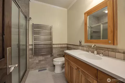Bath - 231 River Run Rd, Sequim, WA 98382 photo 3 of 4