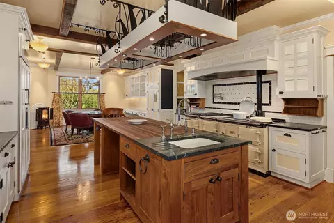 Kitchen - 231 River Run Rd, Sequim, WA 98382 photo 2 of 5