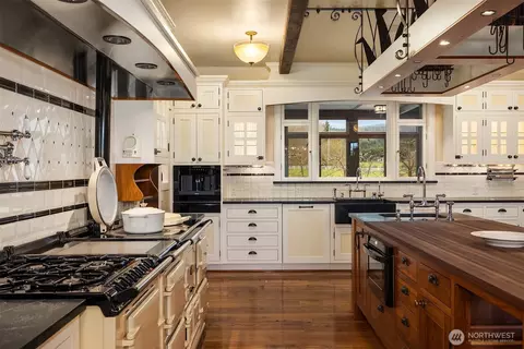 Kitchen - 231 River Run Rd, Sequim, WA 98382 photo 1 of 5