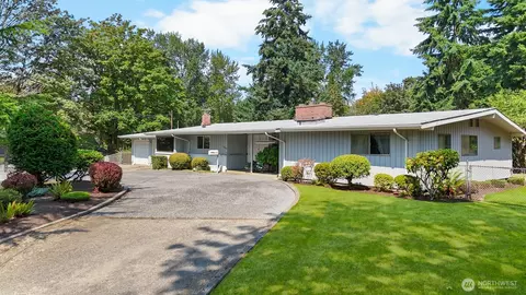 11826 SE 284th St, Auburn, WA 98092
