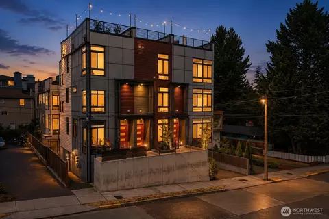 1010 NE A Ne 92nd St, Seattle, WA 98115