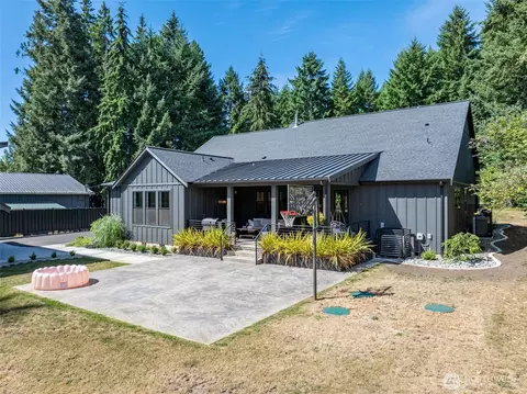 Exterior - 160 Devereese Rd, Chehalis, WA 98532 photo 3 of 10