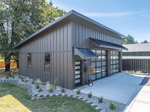 Exterior - 160 Devereese Rd, Chehalis, WA 98532 photo 5 of 10