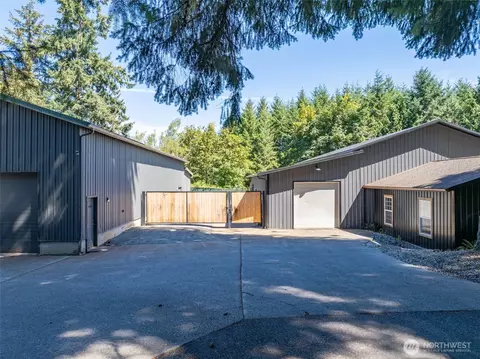 Exterior - 160 Devereese Rd, Chehalis, WA 98532 photo 10 of 10