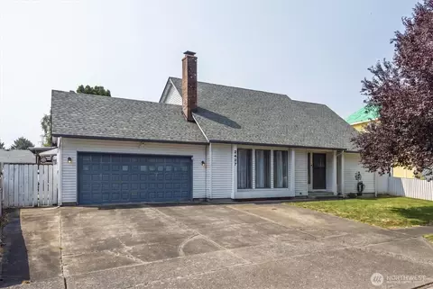 2427 Hickory Ave, Longview, WA 98632