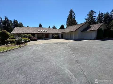 721 Fairway Dr, Aberdeen, WA 98520