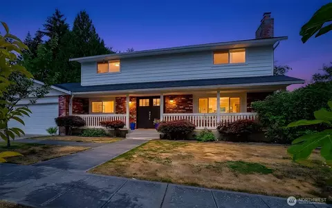 9652 42nd Ave NE, Seattle, WA 98115