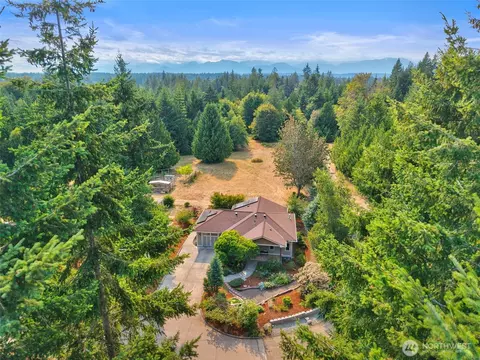 25613 Tytler Rd NE, Poulsbo, WA 98370