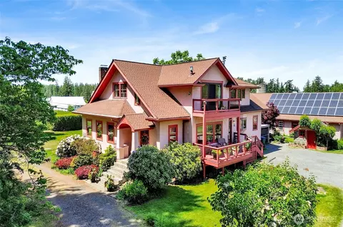 1478 Kelly Rd, Bellingham, WA 98226