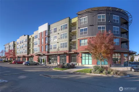 7104 265th St NW #318, Stanwood, WA 98292