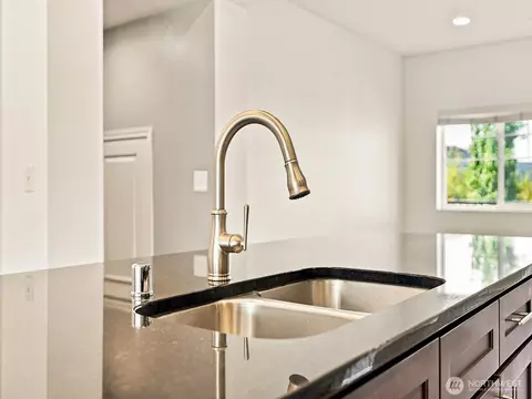 Kitchen - 3005 34th Pl, Everett, WA 98201 photo 3 of 5