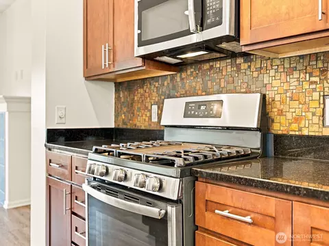 Kitchen - 3005 34th Pl, Everett, WA 98201 photo 5 of 5