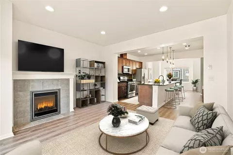 Living - 3005 34th Pl, Everett, WA 98201 photo 2 of 2