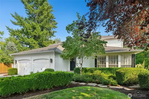 2836 213th Ave SE, Sammamish, WA 98075