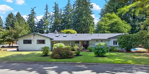 11725 47th Dr NE, Marysville, WA 98271