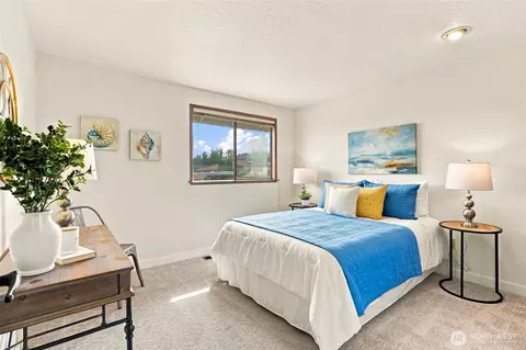 Bedroom - 10704 44th Ave SE, Everett, WA 98208 photo 3 of 3