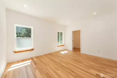 Bedroom - 702 Chelsamish Dr, Sequim, WA 98382 photo 1 of 5