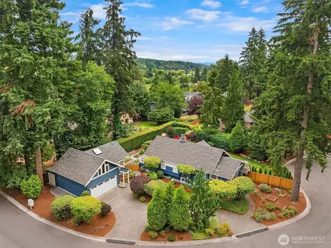 13525 NE 188th Pl, Woodinville, WA 98072