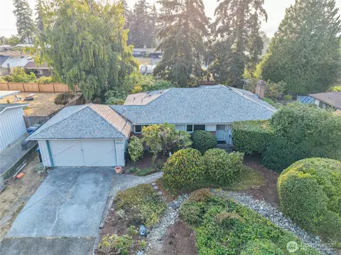 23427 28th Ave S, Des Moines, WA 98198