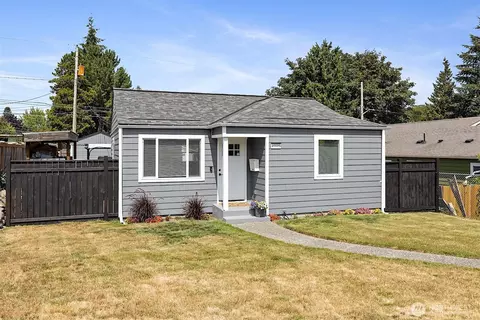 4905 N 30th St, Tacoma, WA 98407