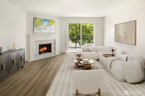 9255 Greenwood Ave N #27, Seattle, WA 98103