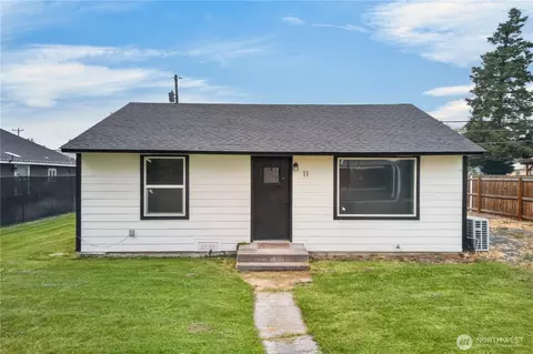 11 Ivy St NE, Ephrata, WA 98823