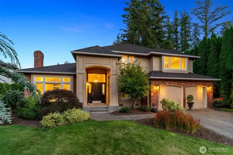 3122 235th Ave SE, Sammamish, WA 98075