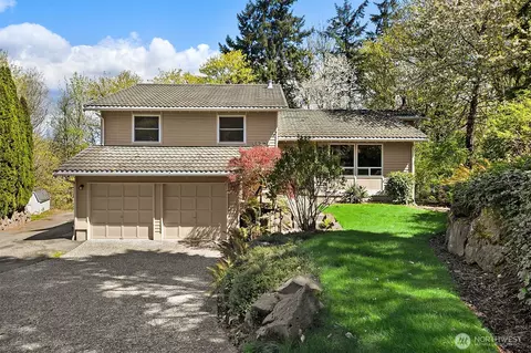 14236 95th Ave NE, Kirkland, WA 98034