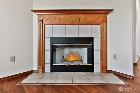 Living - 860 W Sylvester Ct, Sequim, WA 98382 photo 3 of 6