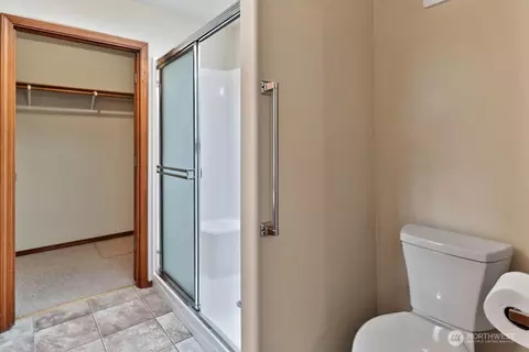 Bath - 860 W Sylvester Ct, Sequim, WA 98382 photo 1 of 4