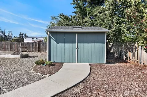 Exterior - 860 W Sylvester Ct, Sequim, WA 98382 photo 5 of 9