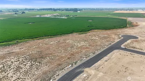 205 Legacy Ln, Moses Lake, WA 98837