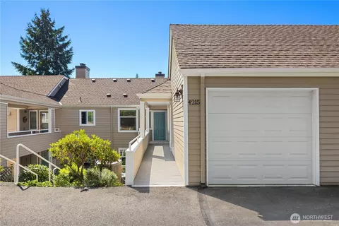 4215 223rd Pl SE #2084, Issaquah, WA 98029